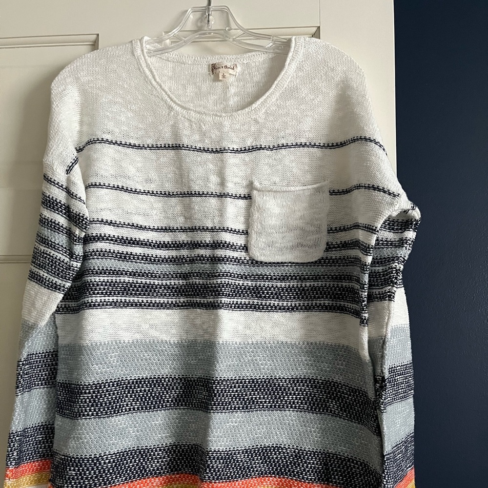 Hem & Thread light weight spring sweater